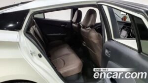 Toyota Prius 1.8 2020 года из Южной Кореи