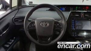 Toyota Prius 1.8 2020 года из Южной Кореи