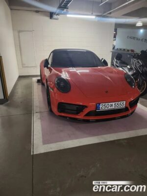 Porsche 911 TARGA 4 GTS 2022 года из Южной Кореи