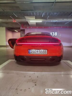 Porsche 911 TARGA 4 GTS 2022 года из Южной Кореи