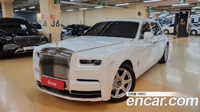 Rolls-Royce Phantom 6.7 EWB V12 2020 года из Кореи