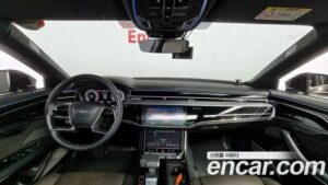 Audi A8 55 TFSI 4WD LWB 2021 года из Южной Кореи