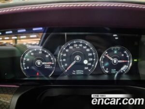 Rolls-Royce Ghost 6.7 V12 Black Badge 2022 года из Южной Кореи