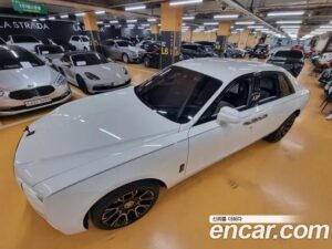 Rolls-Royce Ghost 6.7 V12 Black Badge 2022 года из Южной Кореи