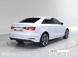Audi A3 40 TFSI 2020 года из Южной Кореи
