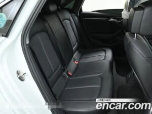 Audi A3 40 TFSI 2020 года из Южной Кореи