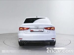 Audi A3 40 TFSI 2020 года из Южной Кореи