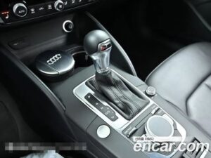 Audi A3 40 TFSI 2020 года из Южной Кореи