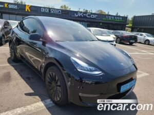 Tesla Model Y LONG RANGE 2022 года из Южной Кореи