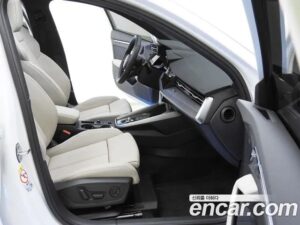 Audi A3 40 TFSI Premium 2022 года из Южной Кореи