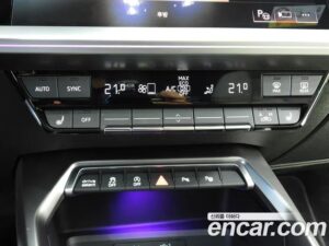 Audi A3 40 TFSI Premium 2022 года из Южной Кореи