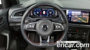 Volkswagen T-Roc 2.0 TDI Prestige 2021 года из Южной Кореи