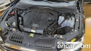 Audi A8 60 TFSI 4WD LWB 2021 года из Южной Кореи