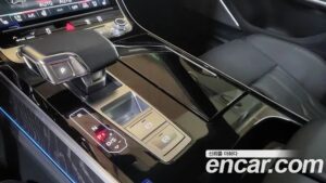 Audi A8 60 TFSI 4WD LWB 2021 года из Южной Кореи