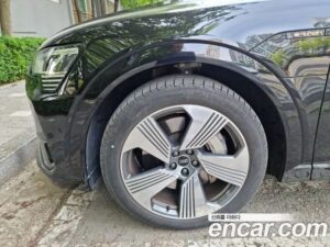 Audi e-tron 55 4WD Sportback 2021 года из Южной Кореи