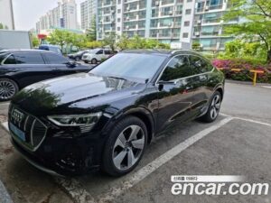 Audi e-tron 55 4WD Sportback 2021 года из Южной Кореи