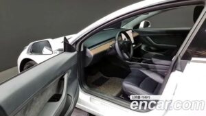 Tesla Model 3 Standard RANGE Plus 2020 года из Южной Кореи