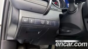 Toyota Camry 2.5 LE HYBRID 2020 года из Южной Кореи