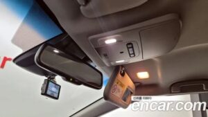 Toyota Camry 2.5 LE HYBRID 2020 года из Южной Кореи