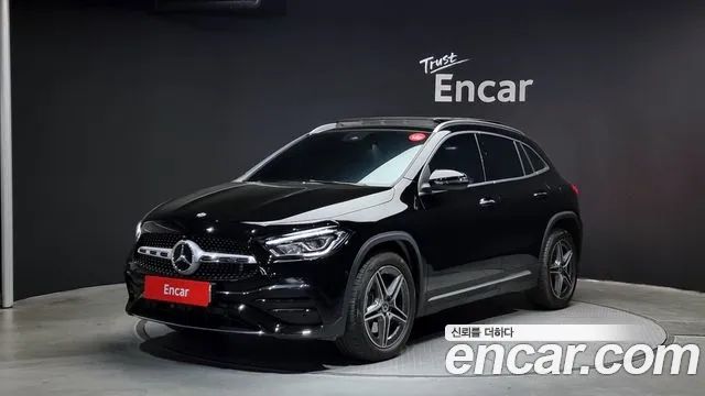 Mercedes-Benz GLA-Class GLA250 4MATIC 2020 года из Кореи