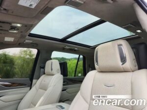 Cadillac Escalade 6.2 2021 года из Южной Кореи