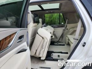 Cadillac Escalade 6.2 2021 года из Южной Кореи