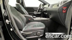 Mercedes-Benz GLA-Class GLA250 4MATIC 2022 года из Южной Кореи