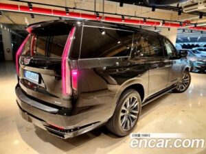 Cadillac Escalade 6.2 ESV 2023 года из Южной Кореи