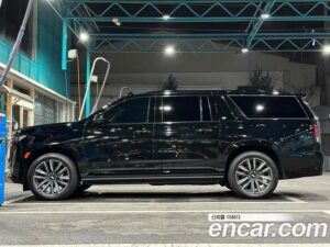 Cadillac Escalade 6.2 ESV 2022 года из Южной Кореи