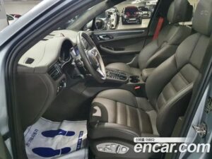 Porsche Macan 2.9 GTS 2021 года из Южной Кореи