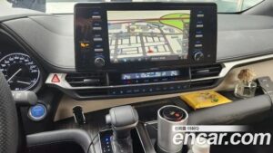 Toyota Sienna 2.5 HYBRID 2WD 2021 года из Южной Кореи
