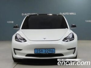 Tesla Model 3 LONG RANGE 2020 года из Южной Кореи