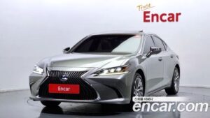 Lexus ES Executive 2021 года из Южной Кореи