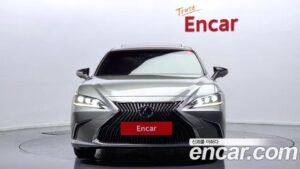 Lexus ES Executive 2021 года из Южной Кореи