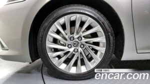 Lexus ES Executive 2021 года из Южной Кореи
