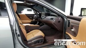 Lexus ES Executive 2021 года из Южной Кореи