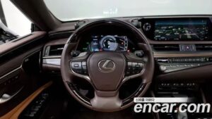 Lexus ES Executive 2021 года из Южной Кореи