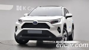 Toyota RAV4 2.5 2WD HYBRID 2021 года из Южной Кореи
