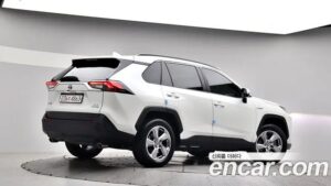 Toyota RAV4 2.5 2WD HYBRID 2021 года из Южной Кореи