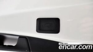 Toyota RAV4 2.5 2WD HYBRID 2021 года из Южной Кореи