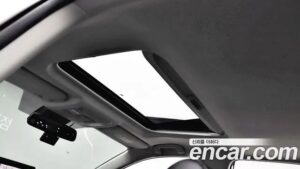 Toyota RAV4 2.5 2WD HYBRID 2021 года из Южной Кореи
