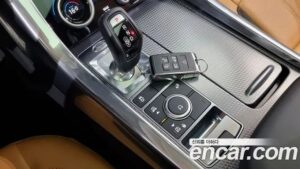 Land Rover Range Rover Sport P360 HSE Dynamic 2022 года из Южной Кореи