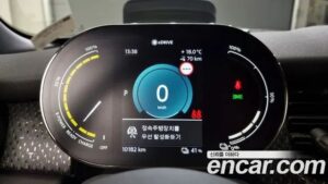 Mini Cooper SE ELECTRIC 2023 года из Южной Кореи