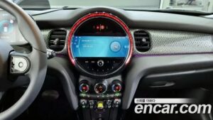Mini Cooper SE ELECTRIC 2023 года из Южной Кореи