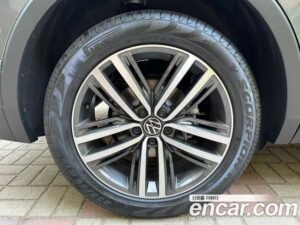 Volkswagen Tiguan 2.0 TSI Prestige 2023 года из Южной Кореи