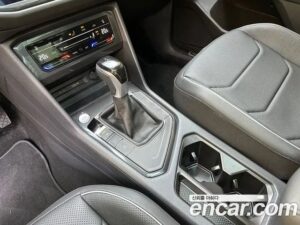 Volkswagen Tiguan 2.0 TSI Prestige 2023 года из Южной Кореи