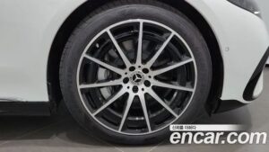 Mercedes-Benz EQS EQS450 4MATIC 2023 года из Южной Кореи