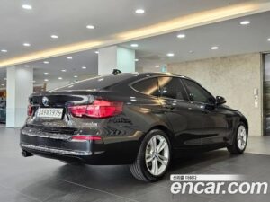 BMW Gran Turismo GT 320d xDrive Sport 2020 года из Южной Кореи
