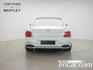 Bentley Flying Spur 4.0 2022 года из Южной Кореи