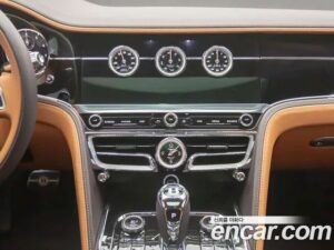 Bentley Flying Spur 4.0 2022 года из Южной Кореи